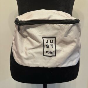 “Just Egg” White Fanny Pack Unisex